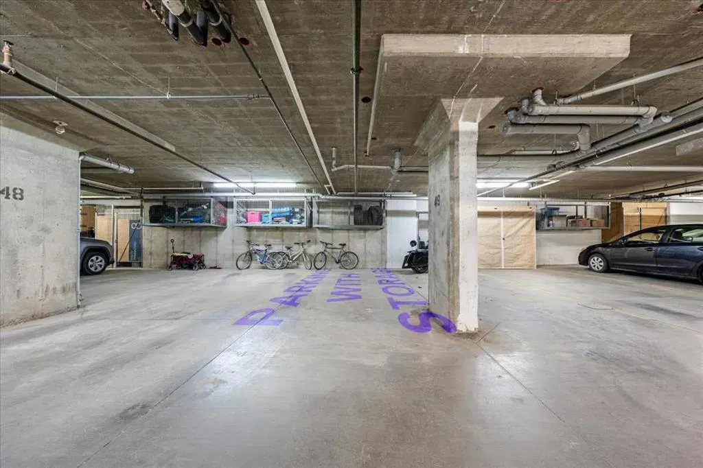 604 East Lake Boulevard NE, #2420