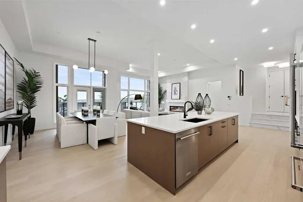 160 Marina Cove SE, #101