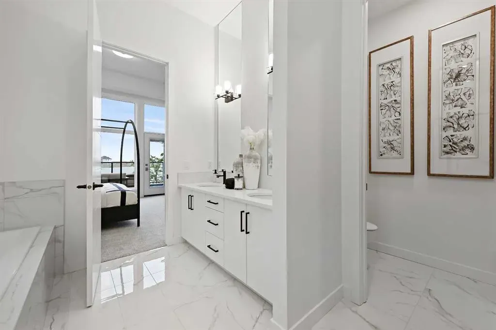 160 Marina Cove SE, #101