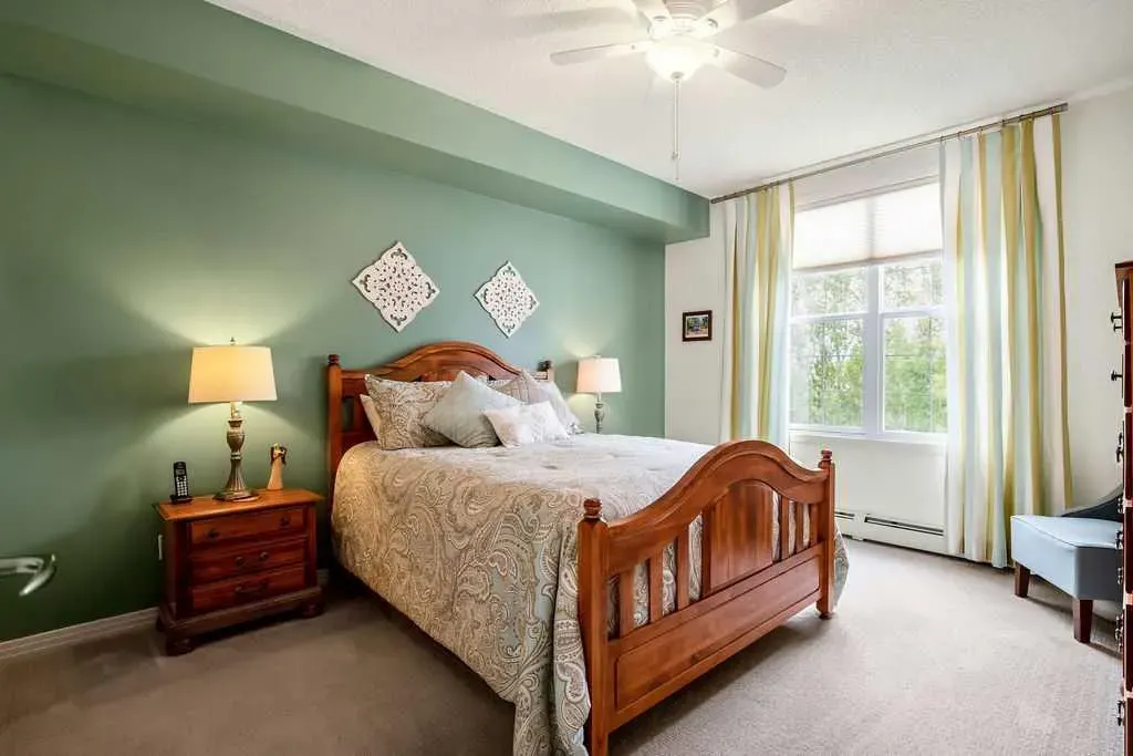 1 Crystal Green Lane, #311