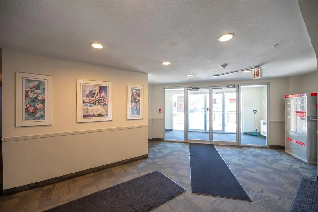 505 Railway Street W, #1206