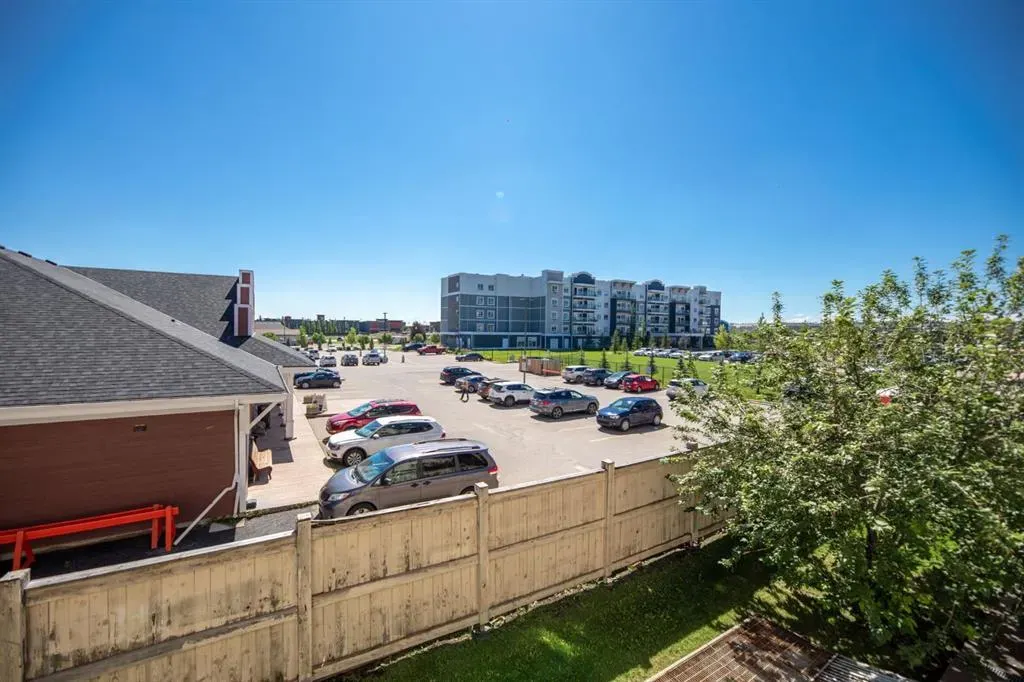 505 Railway Street W, #1206