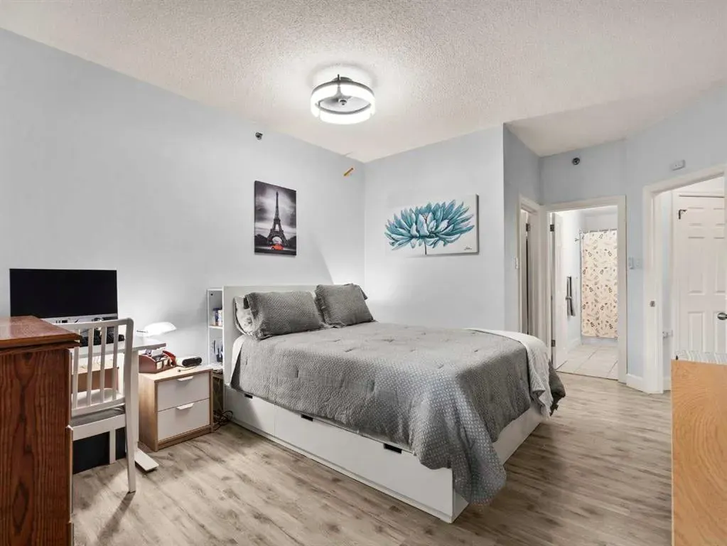 820 15 Avenue SW, #105