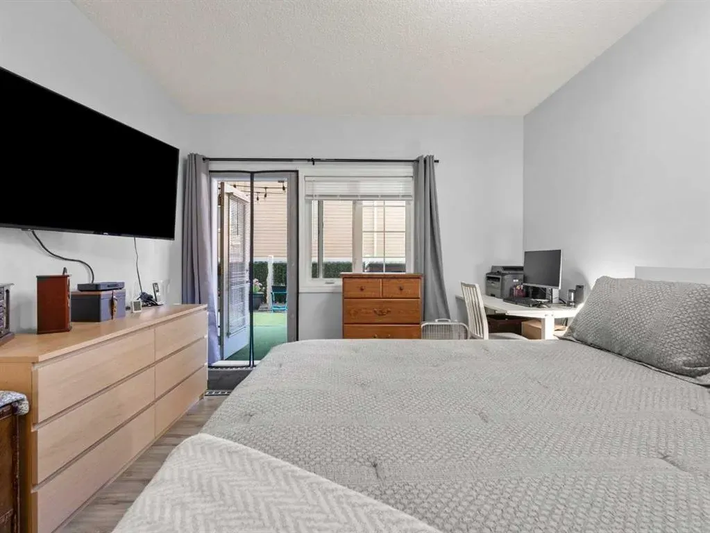 820 15 Avenue SW, #105