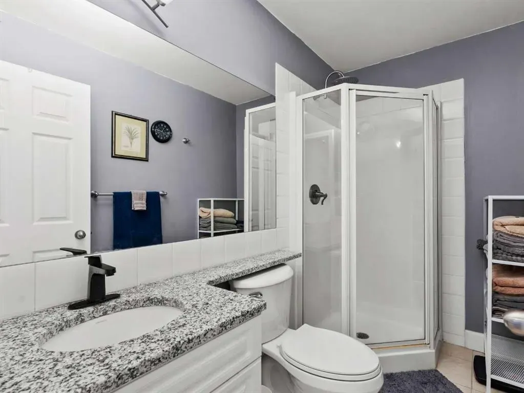820 15 Avenue SW, #105