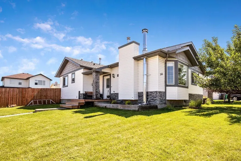 150 Willow Ridge Crescent