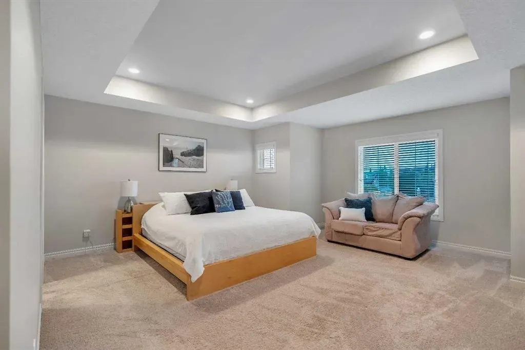 50 Masters Avenue SE
