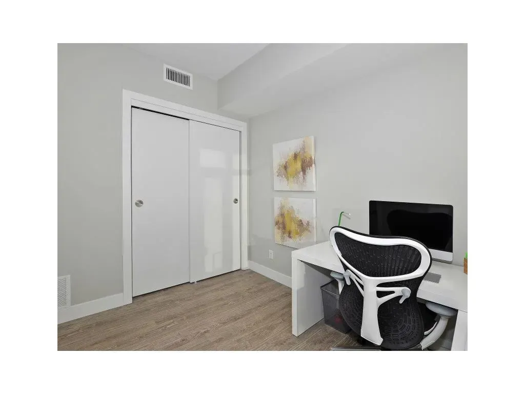 1122 3 Street SE, #2307