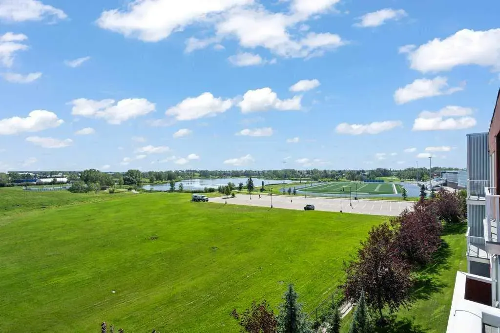 604 East Lake Boulevard NE, #2418