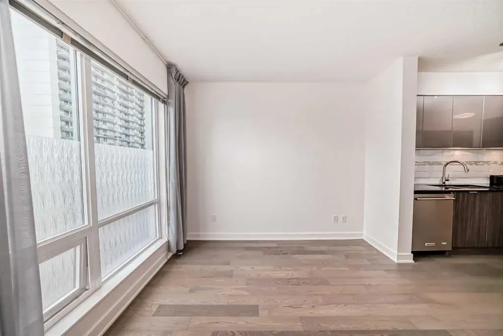 930 6 Avenue SW, #2107