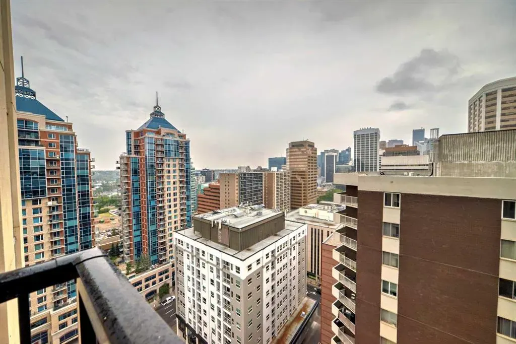 930 6 Avenue SW, #2107