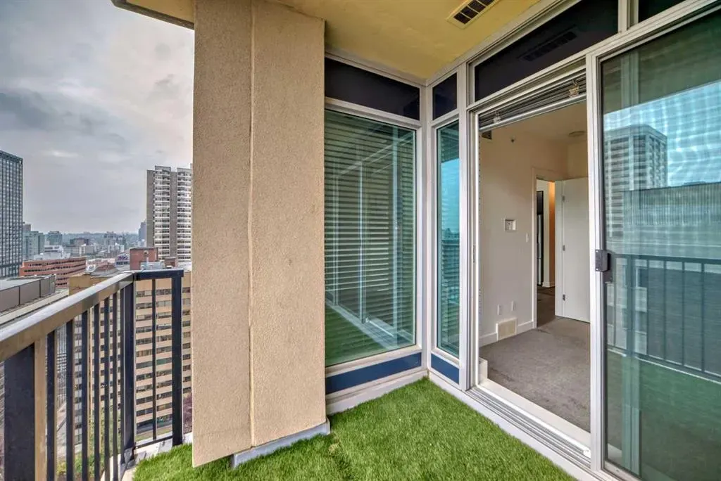 930 6 Avenue SW, #2107