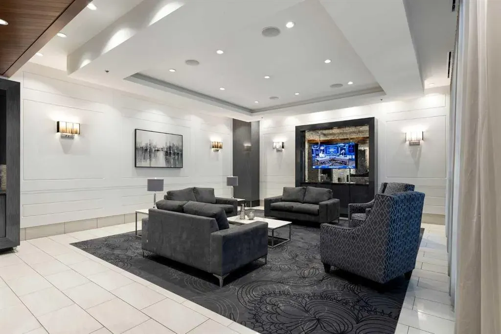 930 6 Avenue SW, #2107