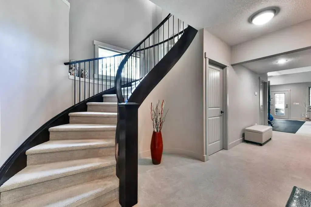 64 Aspen Meadows Green SW