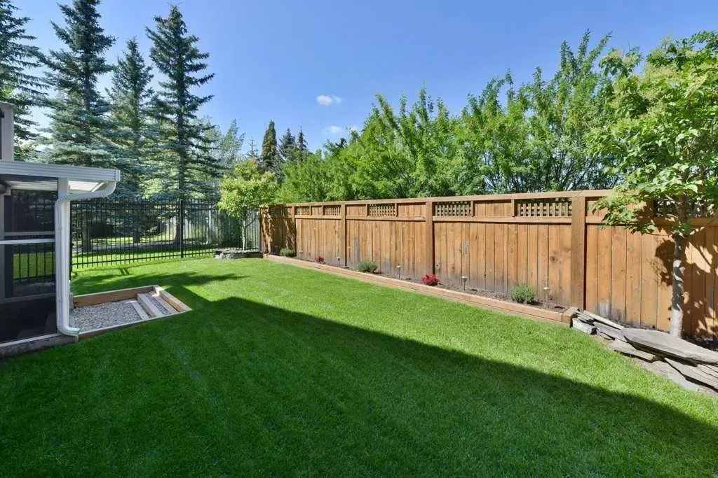 64 Aspen Meadows Green SW