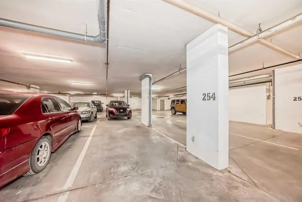 4138 University Avenue NW, #227