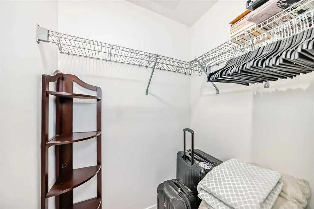4138 University Avenue NW, #227
