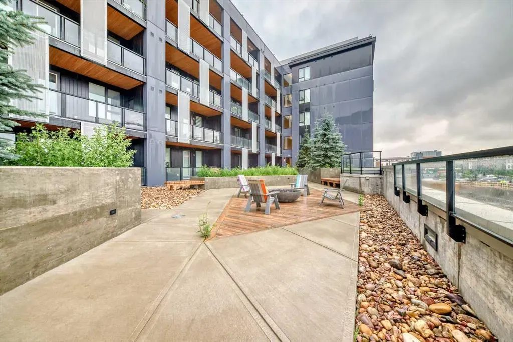 4138 University Avenue NW, #227