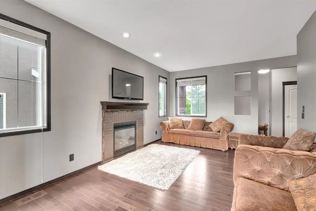 25 Evansview Manor NW
