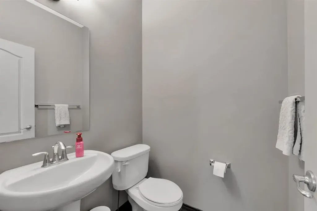 25 Evansview Manor NW