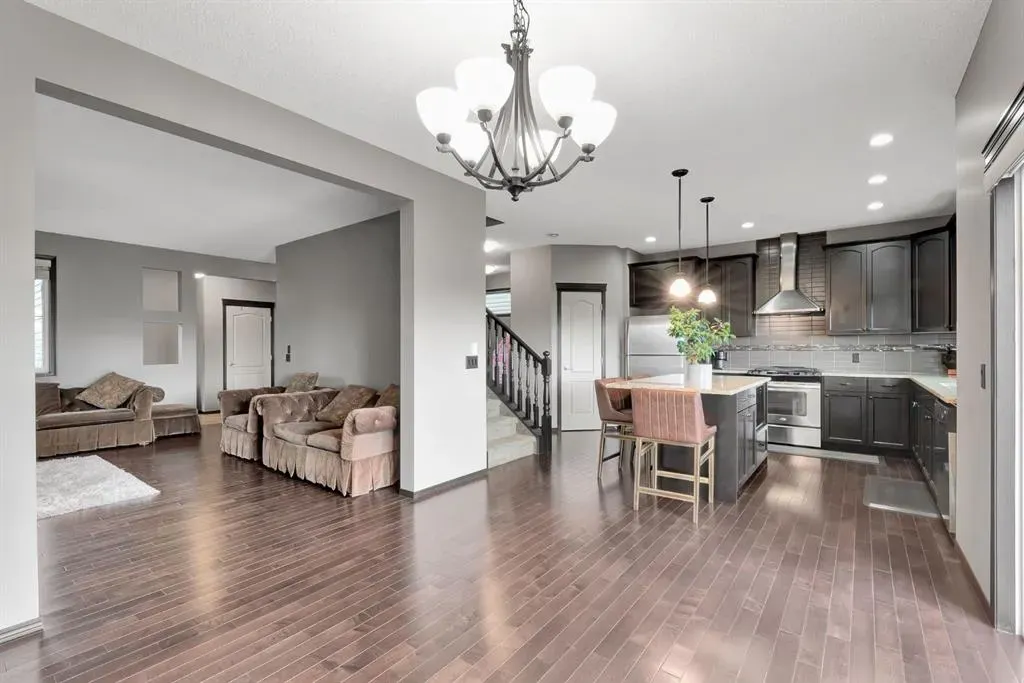 25 Evansview Manor NW