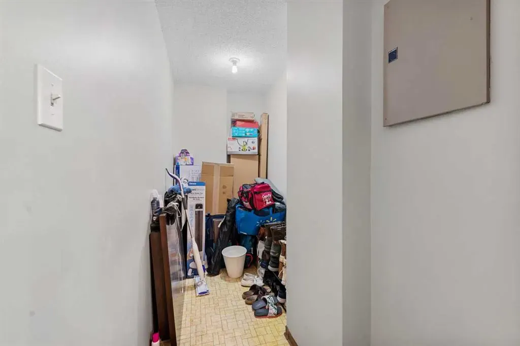 924 14 Avenue SW, #708