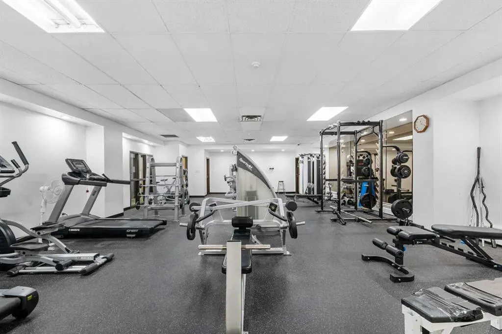 924 14 Avenue SW, #708
