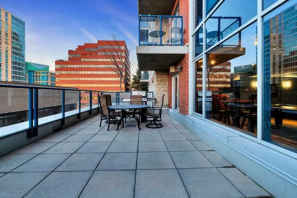 920 5 Avenue SW, #1506