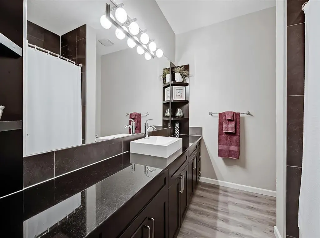211 13 Avenue SE, #2906