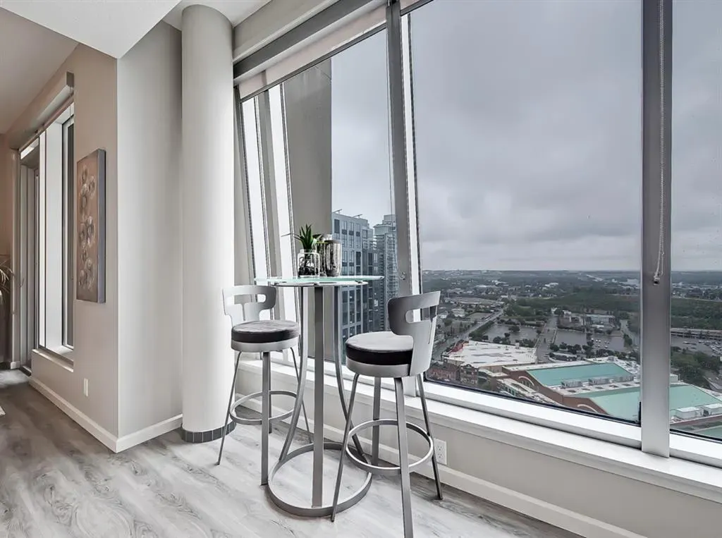 211 13 Avenue SE, #2906
