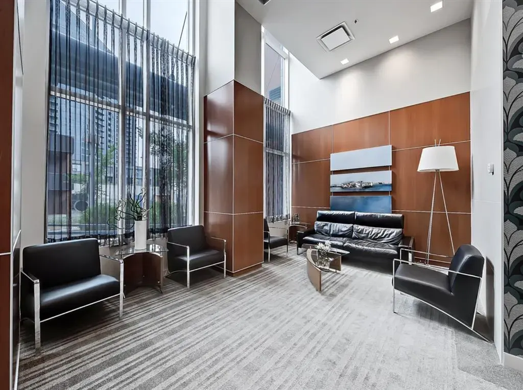 211 13 Avenue SE, #2906