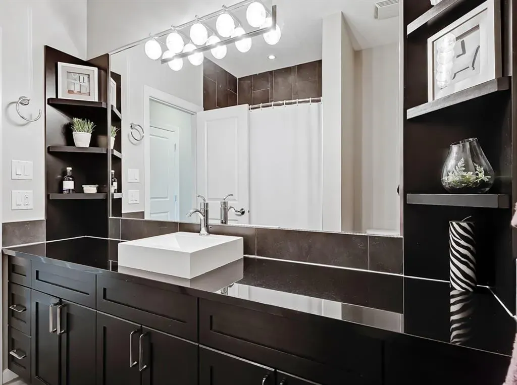 211 13 Avenue SE, #2906