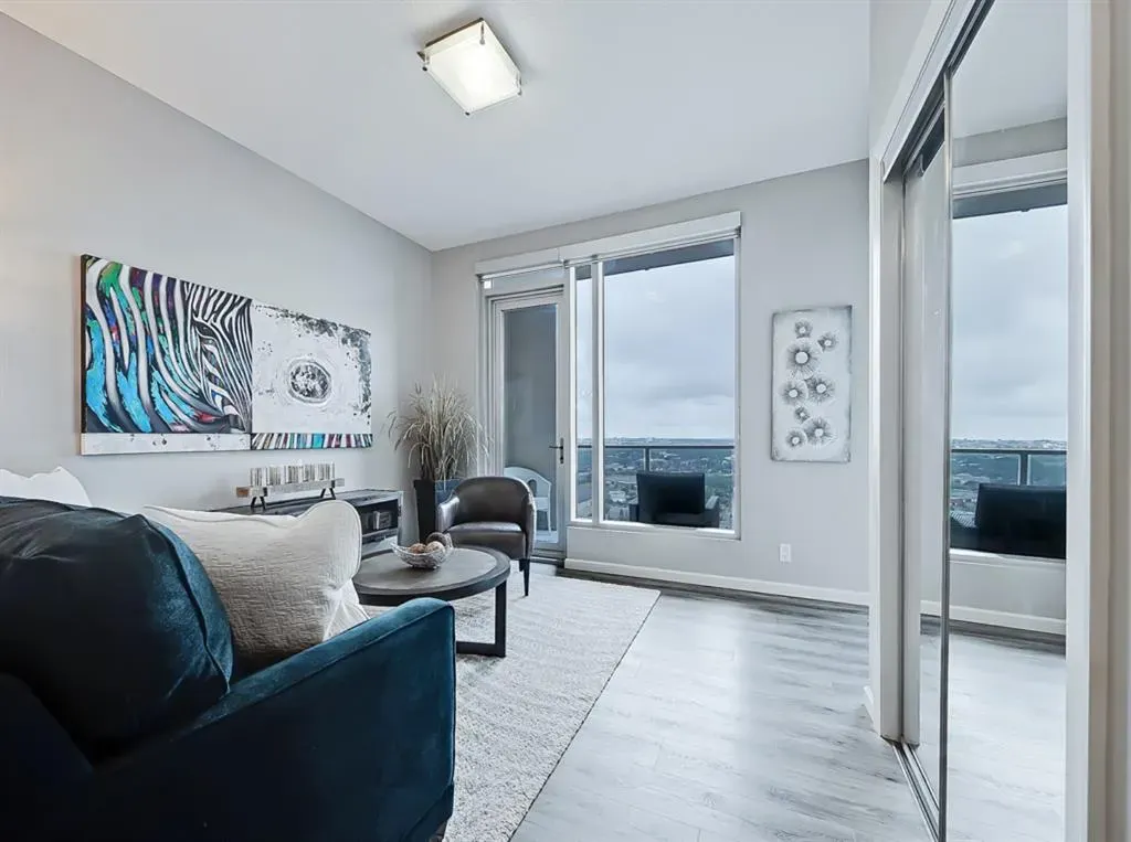 211 13 Avenue SE, #2906