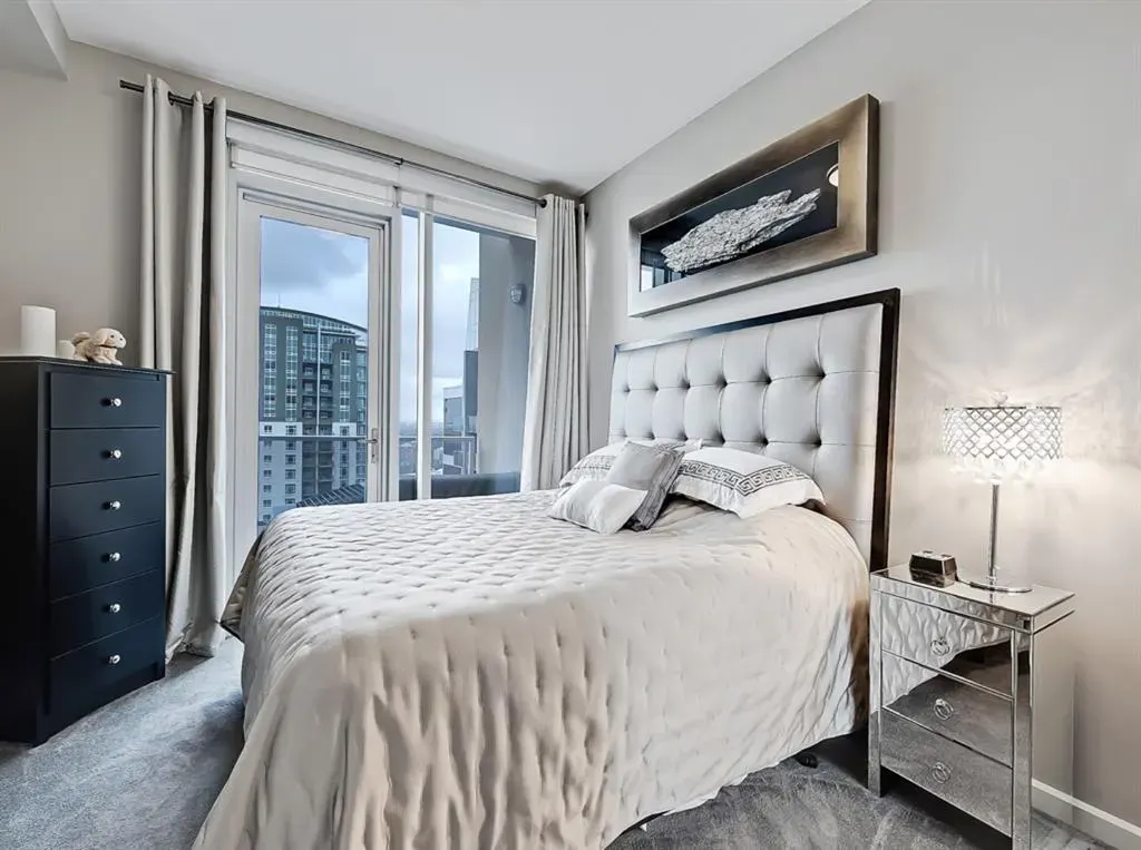 211 13 Avenue SE, #2906