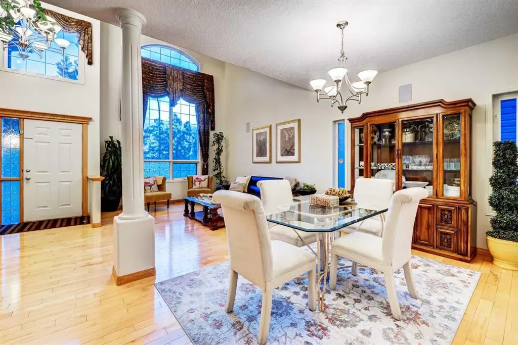 230 Simcoe View SW