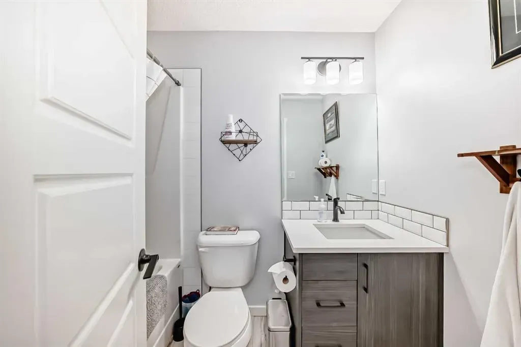 50 Westland Road, #432