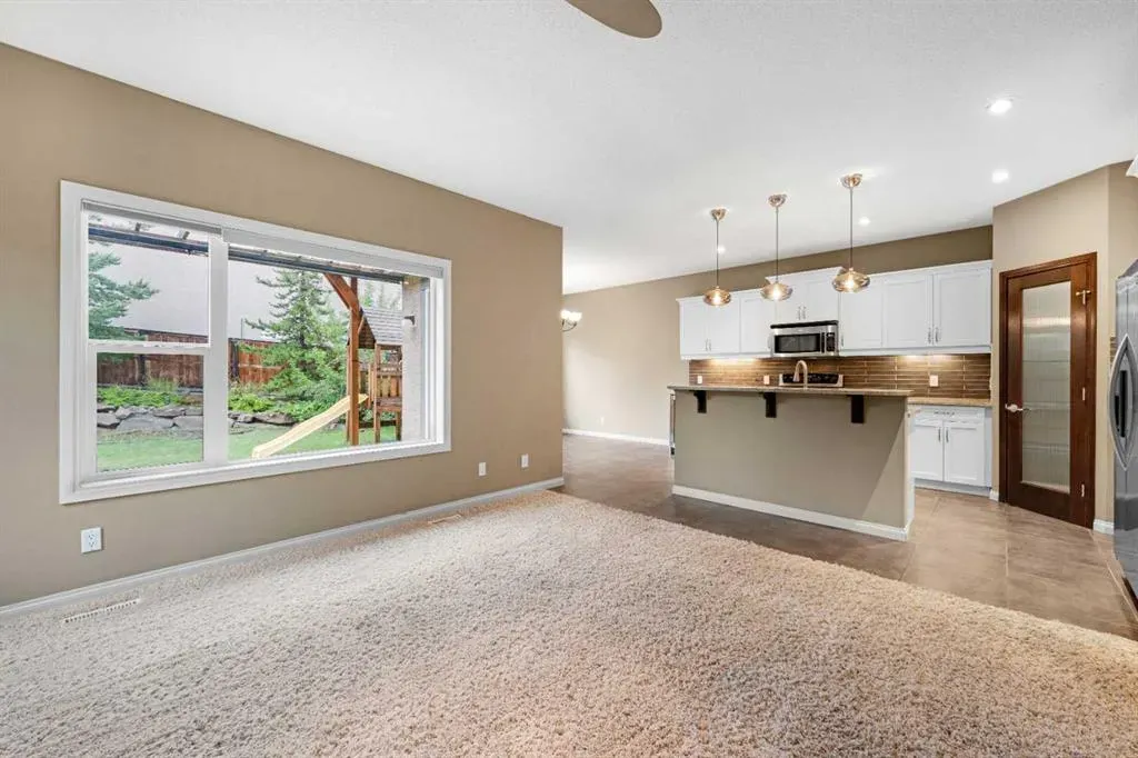 18 Aspen Hills Manor SW