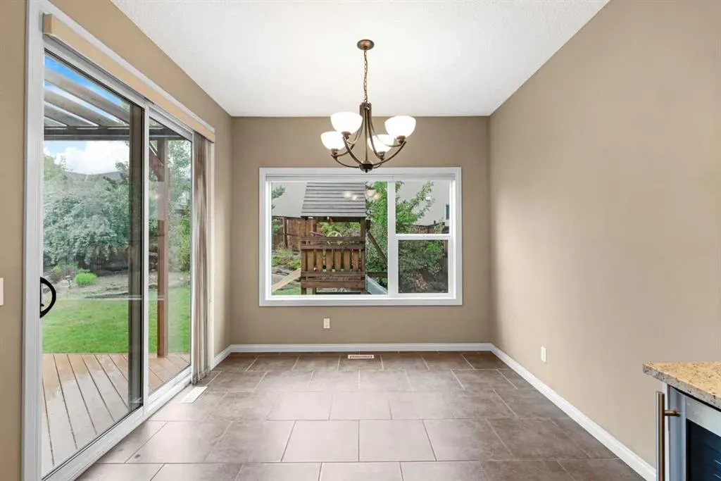 18 Aspen Hills Manor SW