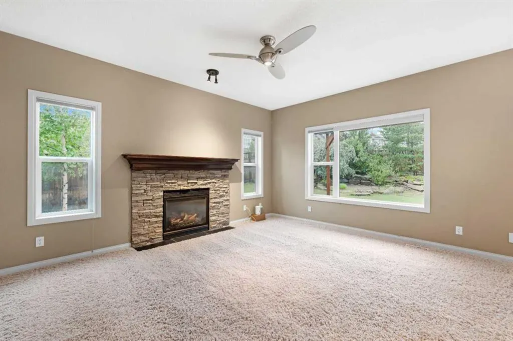 18 Aspen Hills Manor SW