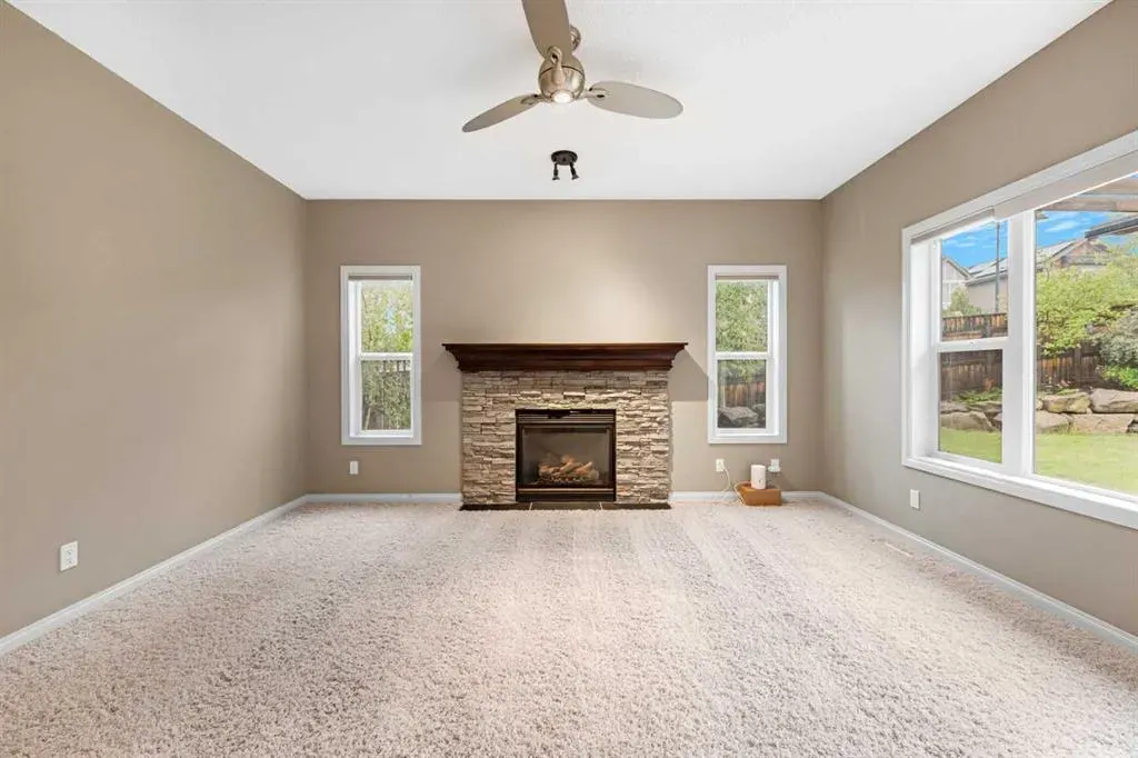 18 Aspen Hills Manor SW