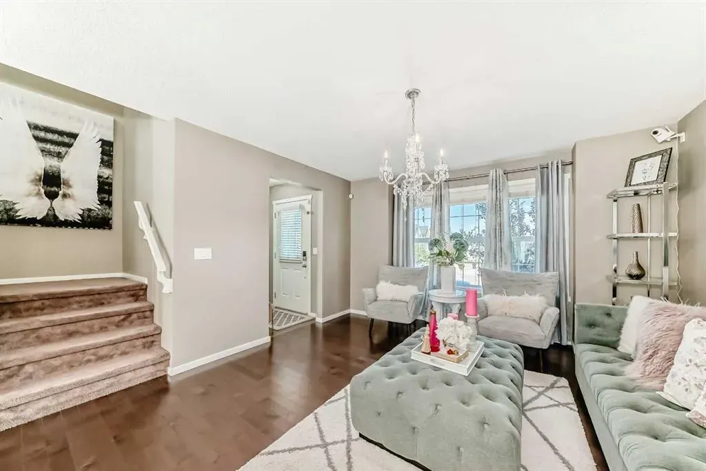 35 Nolanlake Cove NW