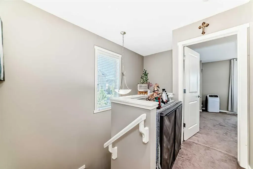 35 Nolanlake Cove NW