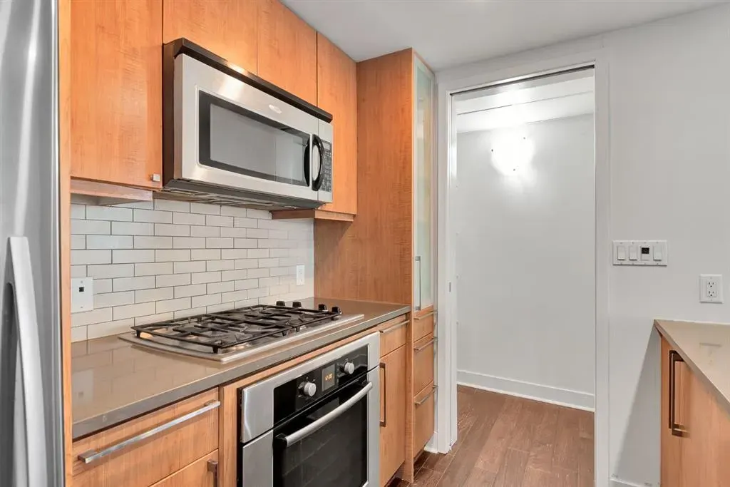 1118 12 Avenue SW, #901