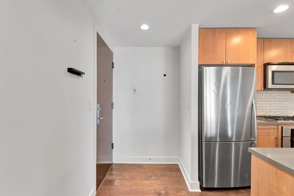 1118 12 Avenue SW, #901
