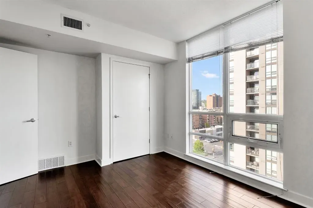 1118 12 Avenue SW, #901
