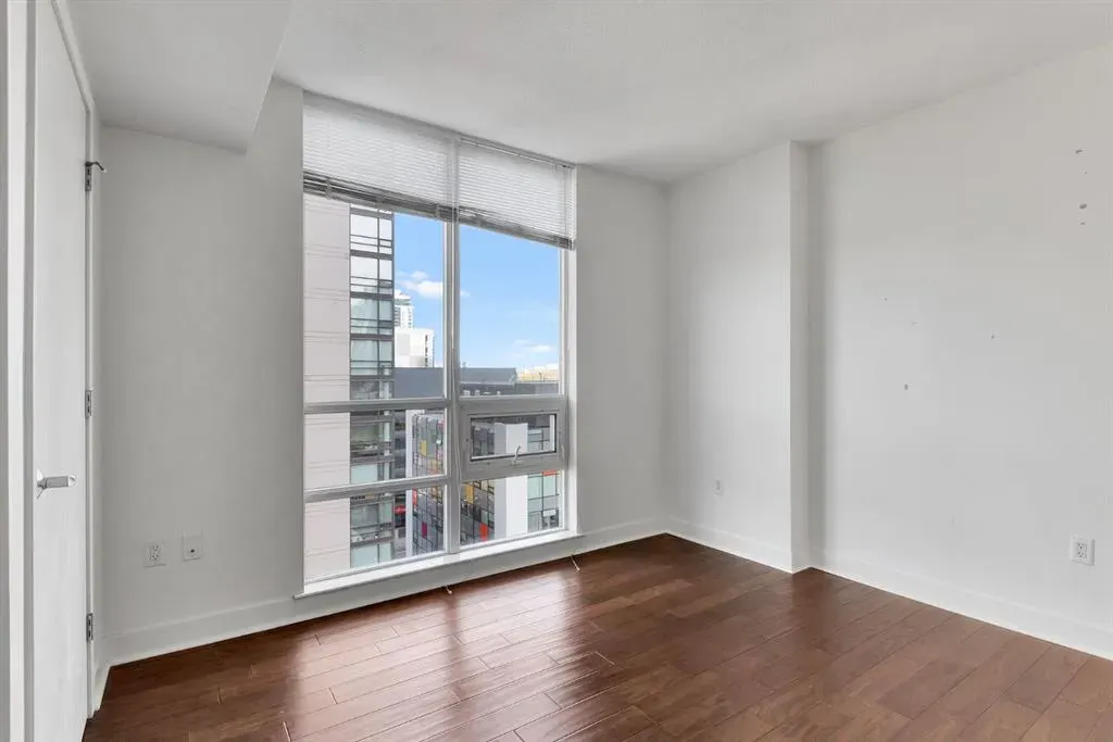 1118 12 Avenue SW, #901