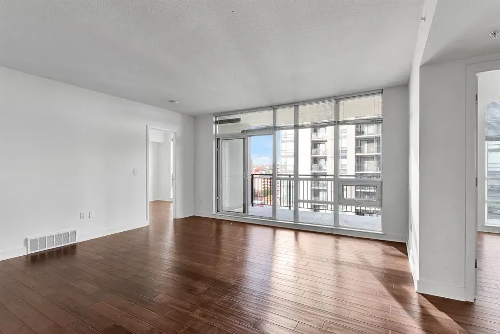 1118 12 Avenue SW, #901