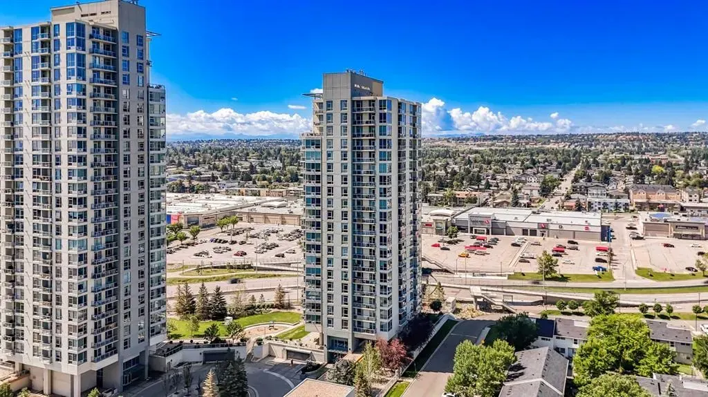 55 Spruce Place SW, #2004