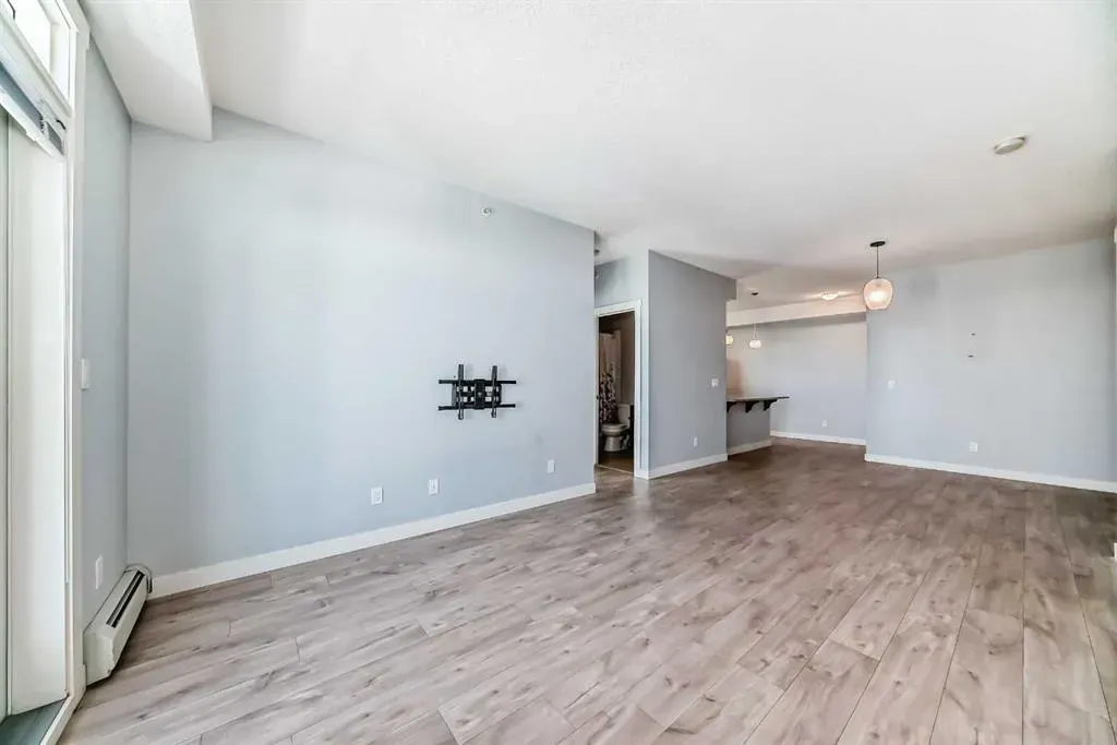 2300 Evanston Square NW, #417
