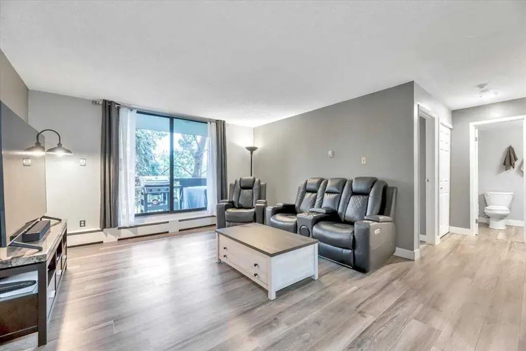 30 Mchugh Court NE, #215